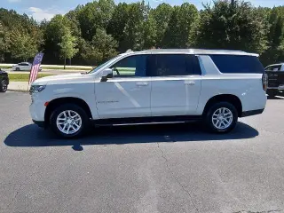 Chevrolet Suburban 2021 4x4 LT 4dr SUV