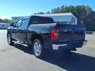Chevrolet Silverado 1500 2013 4x4 LTZ 4dr Crew Cab 5.8 ft. SB