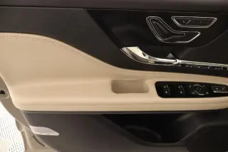 Lincoln Corsair 2025 Reserve 4dr SUV