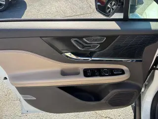 Lincoln Corsair 2022 Reserve 4dr SUV