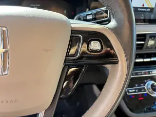 Lincoln Corsair 2022 Reserve 4dr SUV