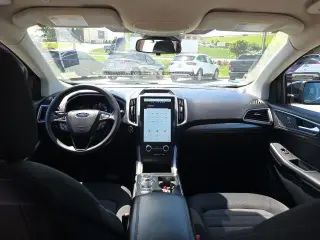Ford Edge 2022 AWD SE 4dr Crossover