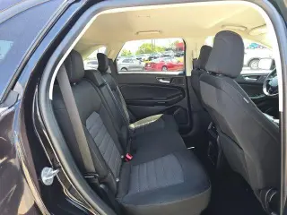Ford Edge 2022 AWD SE 4dr Crossover