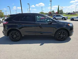 Ford Edge 2022 AWD SE 4dr Crossover