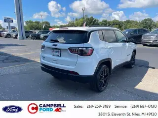 Jeep Compass 2025 4x4 Latitude 4dr SUV