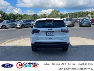 Jeep Compass 2025 4x4 Latitude 4dr SUV