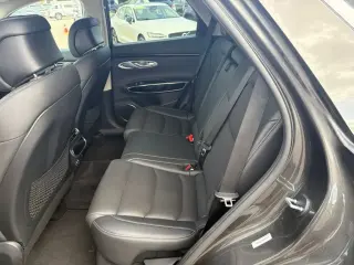Genesis GV70 2025 AWD 2.5T Standard 4dr SUV