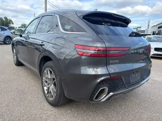 Genesis GV70 2025 AWD 2.5T Standard 4dr SUV
