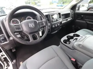 Ram 1500 2014 4x2 Express 2dr Cabina Regular 6.3 ft. SB Pickup
