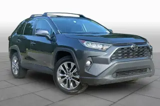 Toyota RAV4 2021 XLE Premium 4dr SUV