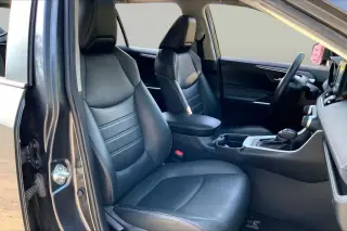 Toyota RAV4 2021 XLE Premium 4dr SUV