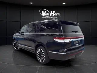 2024 Lincoln Navigator L