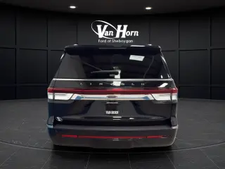2024 Lincoln Navigator L
