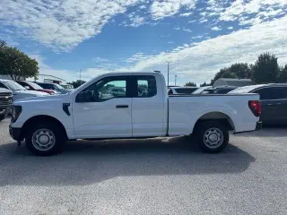 Ford F-150 2024 4x2 XL 4dr SuperCab 6.5 ft. SB
