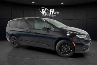 2025 Chrysler Pacifica