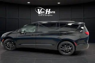 2025 Chrysler Pacifica