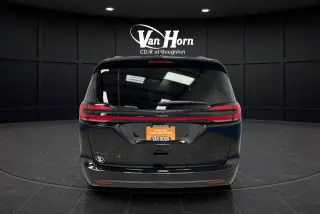 2025 Chrysler Pacifica