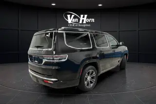 2023 Jeep Grand Wagoneer