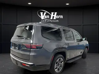 2023 Jeep Wagoneer