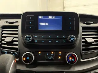 2025 Ford Transit-250