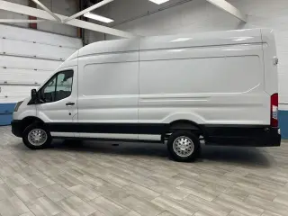 2025 Ford Transit-250