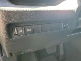 Toyota RAV4 2023 XLE Premium 4dr SUV