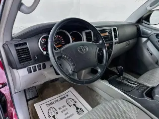 Toyota 4Runner 2007 SR5 4dr SUV V6