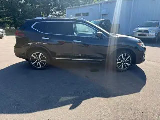 2020 Nissan Rogue