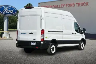 Ford E-Transit 2022 350 3dr LHB Techo Alto Furgón de Carga