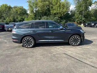 2020 Lincoln Aviator Plug-In Hybrid
