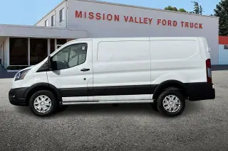 Ford Transit 2025 250 3dr SWB Techo Bajo Furgón de Carga