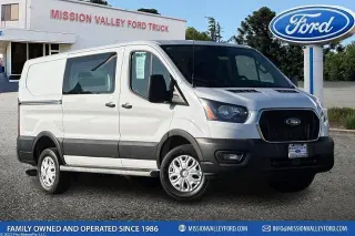 Ford Transit 2025 250 3dr SWB Techo Bajo Furgón de Carga