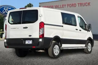 Ford Transit 2025 250 3dr SWB Techo Bajo Furgón de Carga