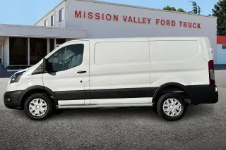 Ford Transit 2025 250 3dr SWB Techo Bajo Furgón de Carga