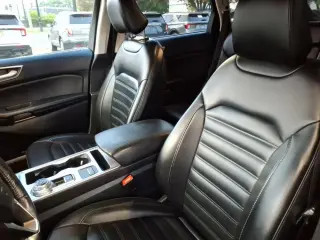 Ford Edge 2023 AWD SEL 4dr Crossover