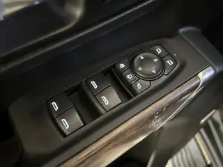 Chevrolet Silverado 2500HD 2020 4x4 High Country 4dr Crew Cab SB
