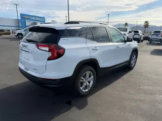 2023 GMC Terrain