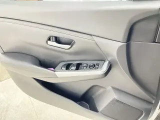 Nissan Sentra 2021 SR 4dr Sedán