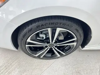 Nissan Sentra 2021 SR 4dr Sedán