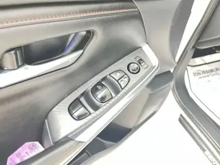 Nissan Sentra 2021 SR 4dr Sedán