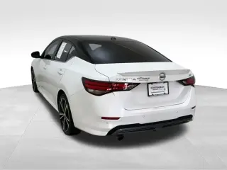 Nissan Sentra 2021 SR 4dr Sedán