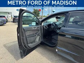 Ford Edge 2016 AWD SEL 4dr Crossover
