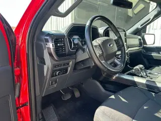 Ford F-150 2023 4x4 XLT 4dr SuperCrew 5.5 ft. SB