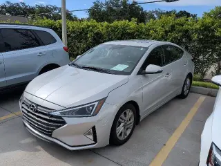Hyundai ELANTRA 2020 Edición Valor 4dr Sedán