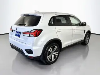 Mitsubishi Outlander Sport 2024 AWD SE 4dr Crossover