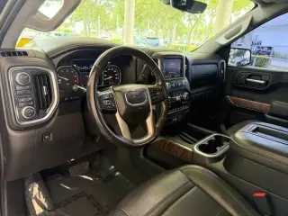 GMC Sierra 1500 2021 4x4 Denali 4dr Crew Cab 5.8 ft. SB