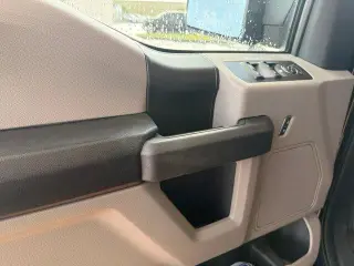 Ford F-150 2018 4x4 XL 4dr SuperCab 6.5 ft. SB