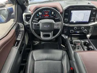 Ford F-150 2023 4x4 Lariat 4dr SuperCrew 5.5 ft. SB