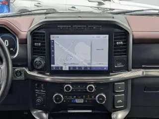 Ford F-150 2023 4x4 Lariat 4dr SuperCrew 5.5 ft. SB