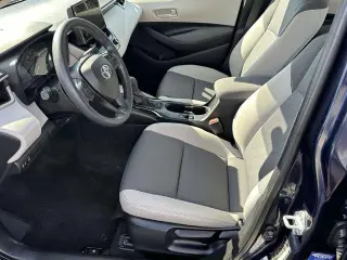 Toyota Corolla 2024 LE 4dr Sedán